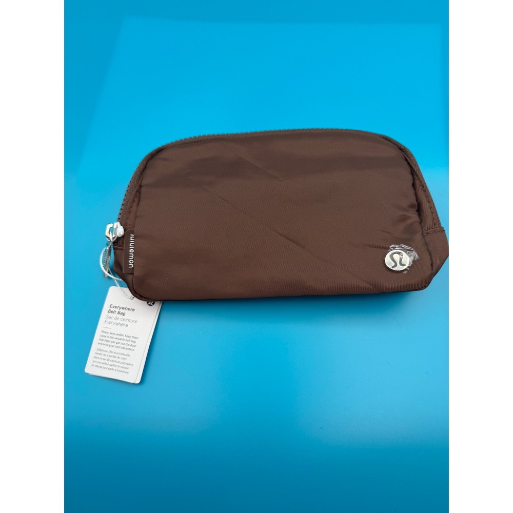 Lululemon Everywhere Belt Bag Women One Size Brown New NWT Adjustable Strap